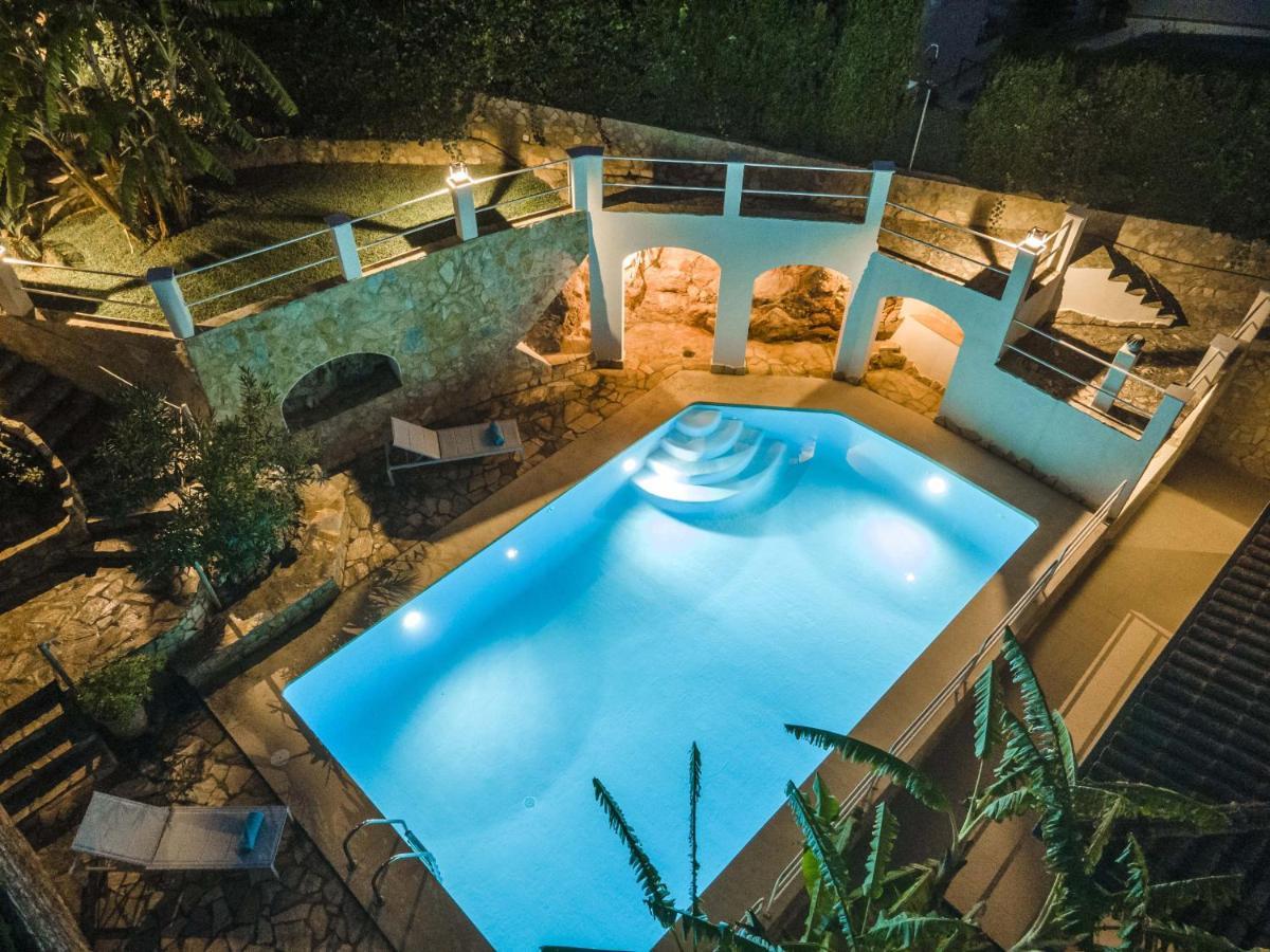 Villa Alcanada Sunrise Alcudia  Bagian luar foto